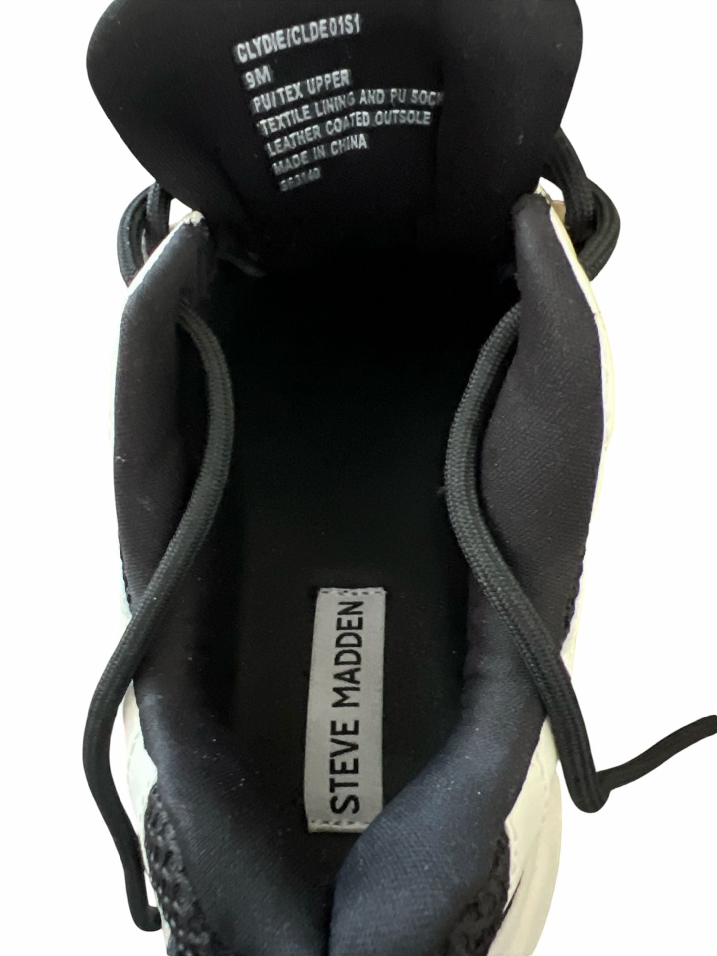 Steve Madden Clydie Chunky Sneakers Color White & Black Size: 9M New 7