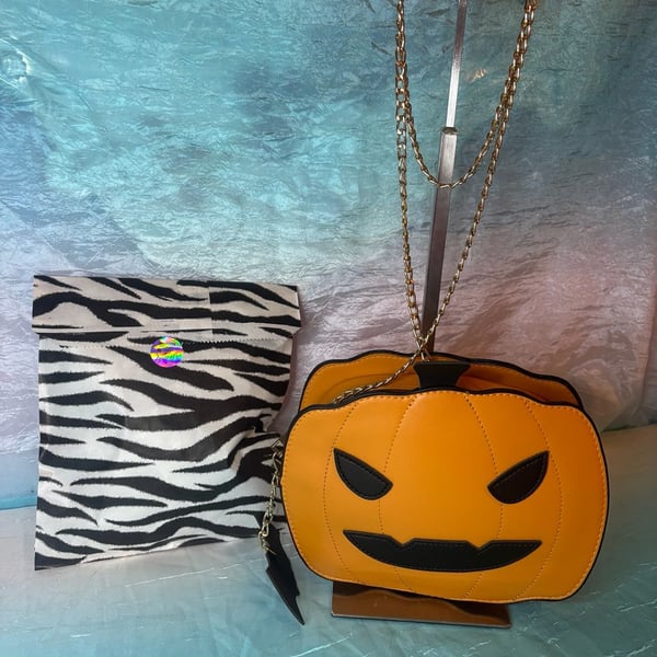 Jackie-o-lantern Crossbody Purse W/mystery bag of new accessories