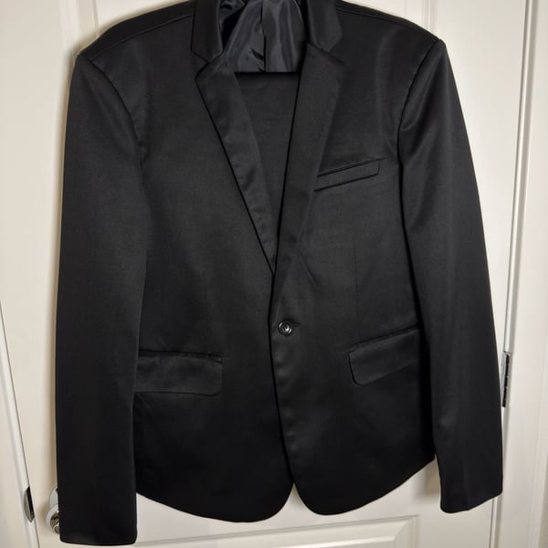 2 peice Black Suit