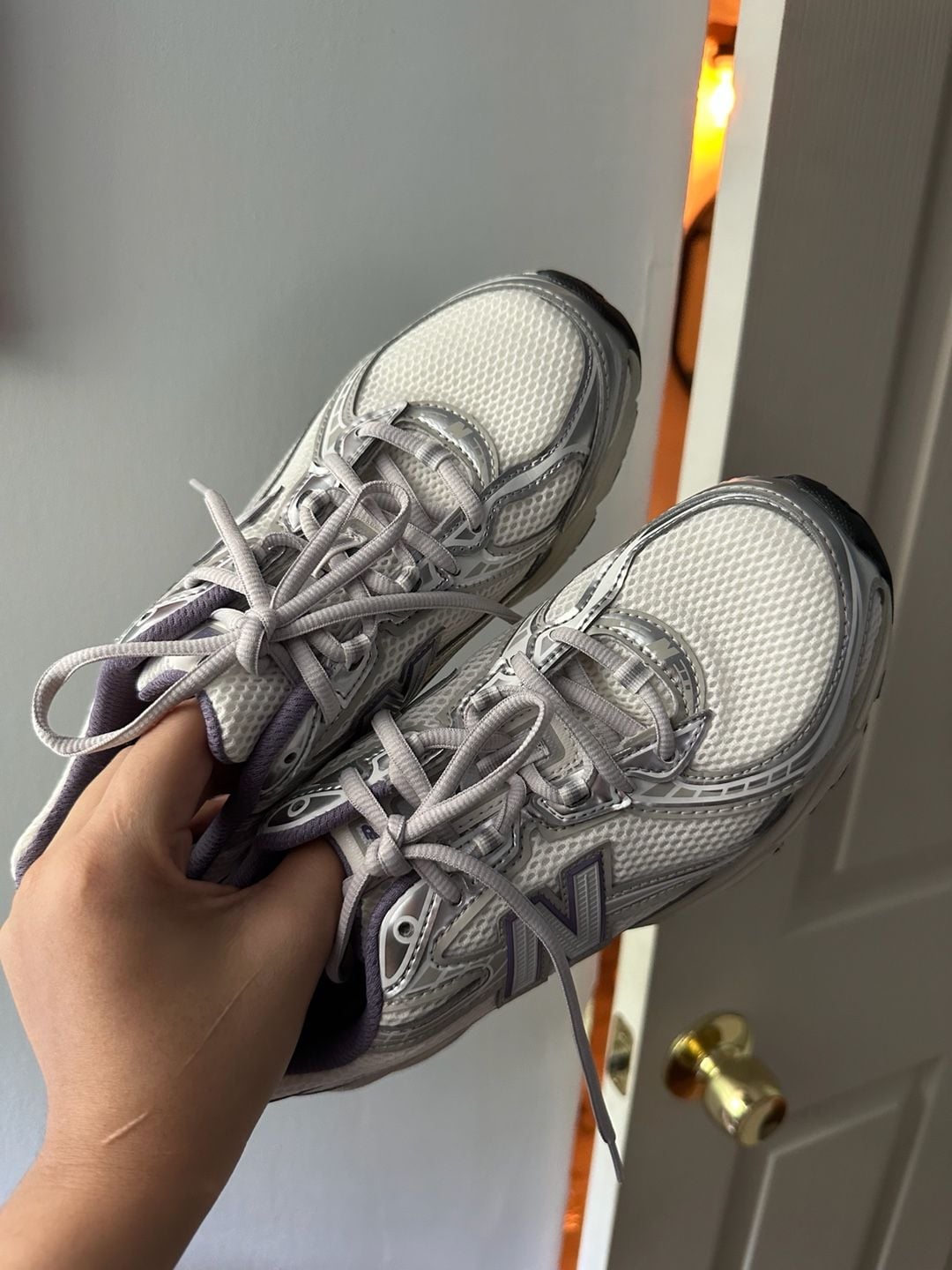 New Balance 740 White Purple 8