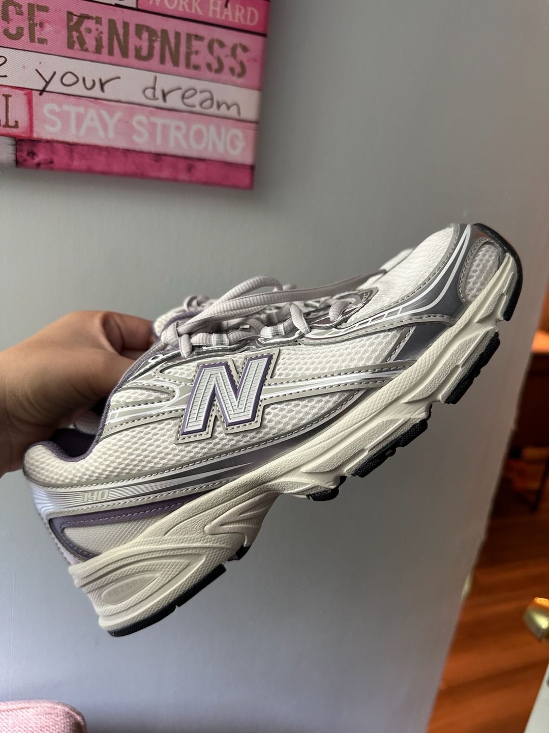 New Balance 740 White Purple 9
