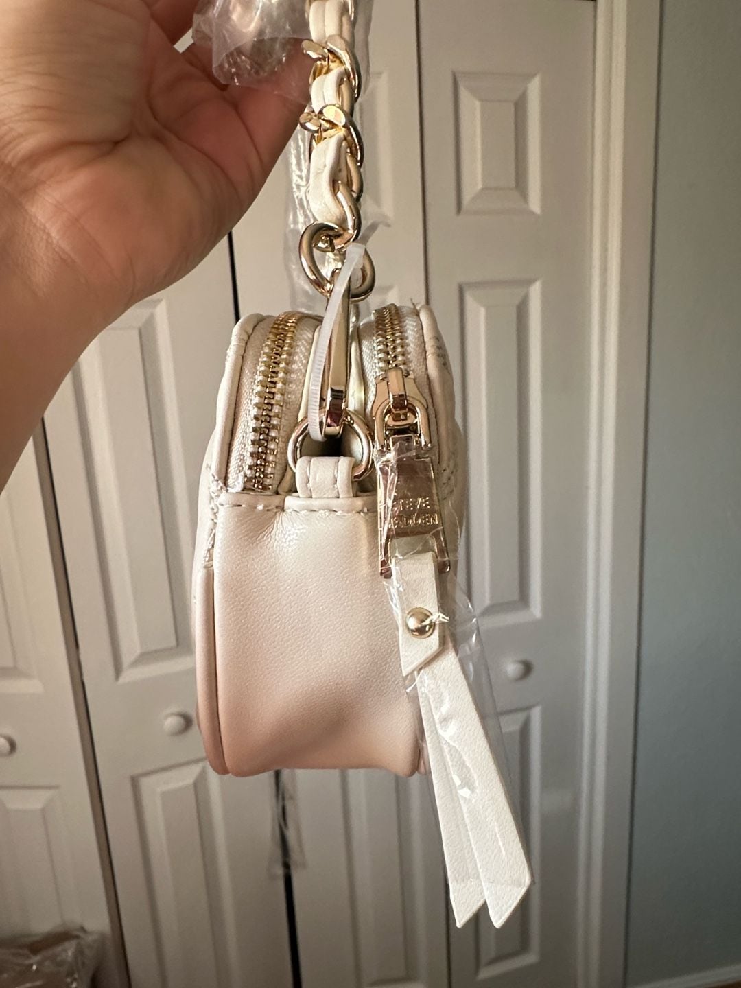 Steve Madden Bdaisy Quilted Crossbody Bag White 6