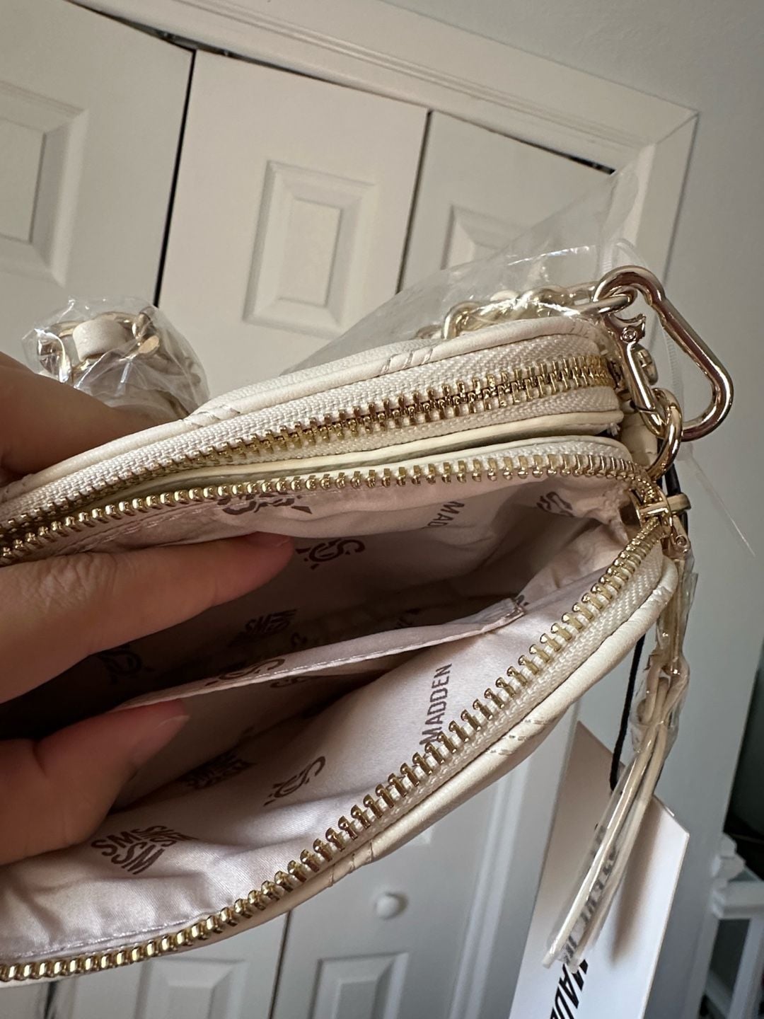 Steve Madden Bdaisy Quilted Crossbody Bag White 7