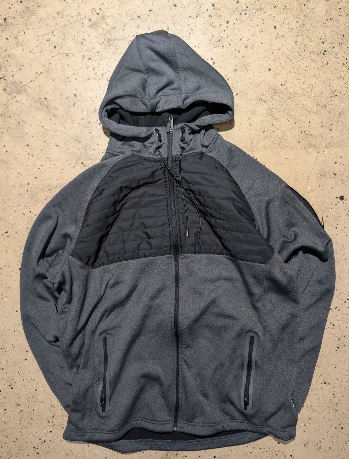 CSG Defender Full Zip Hoodie Size XL Gray Black Quilted Hybrid Jacket 2