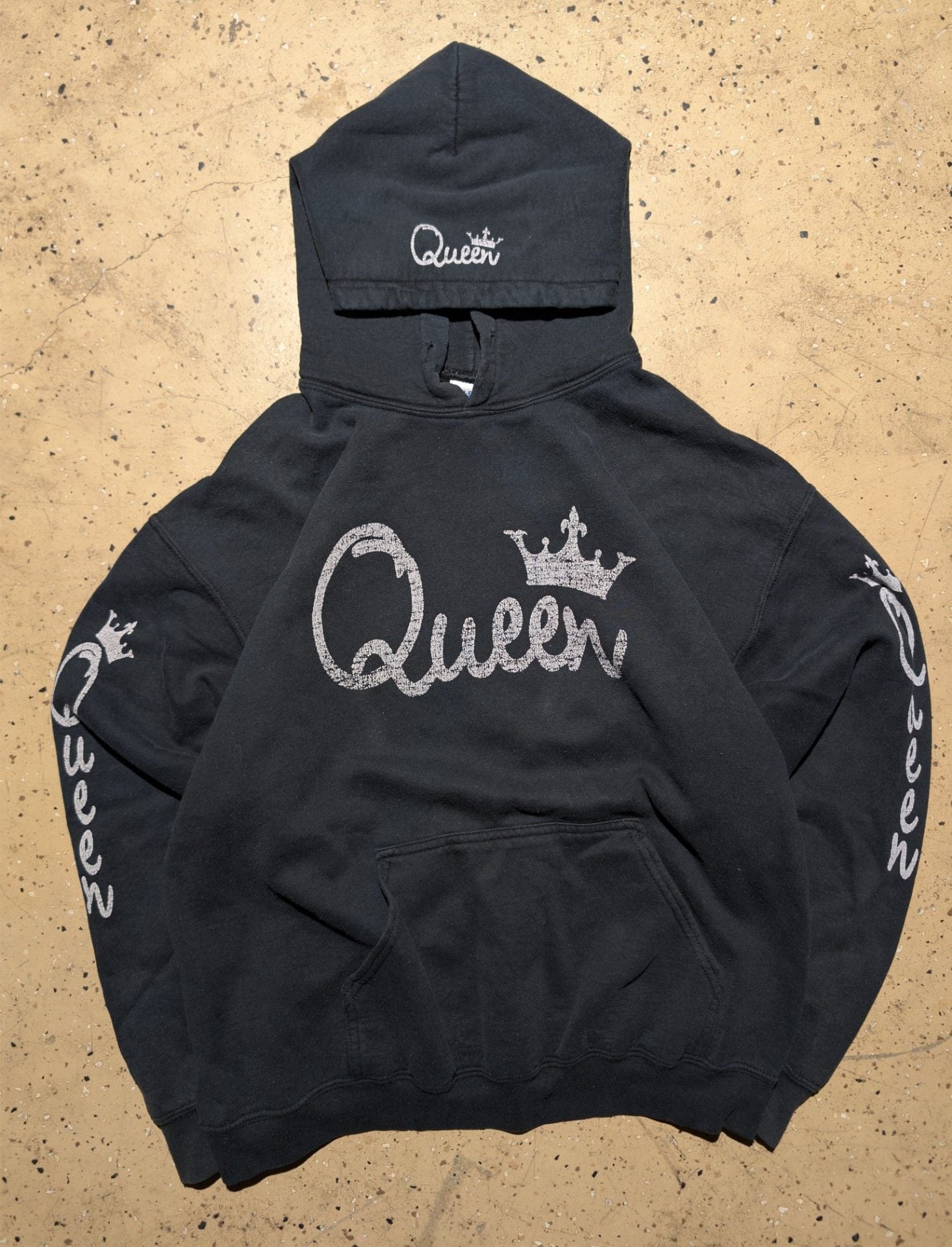 Custom Queen Rhinestone Hoodie Size L Black 09-25-14 2