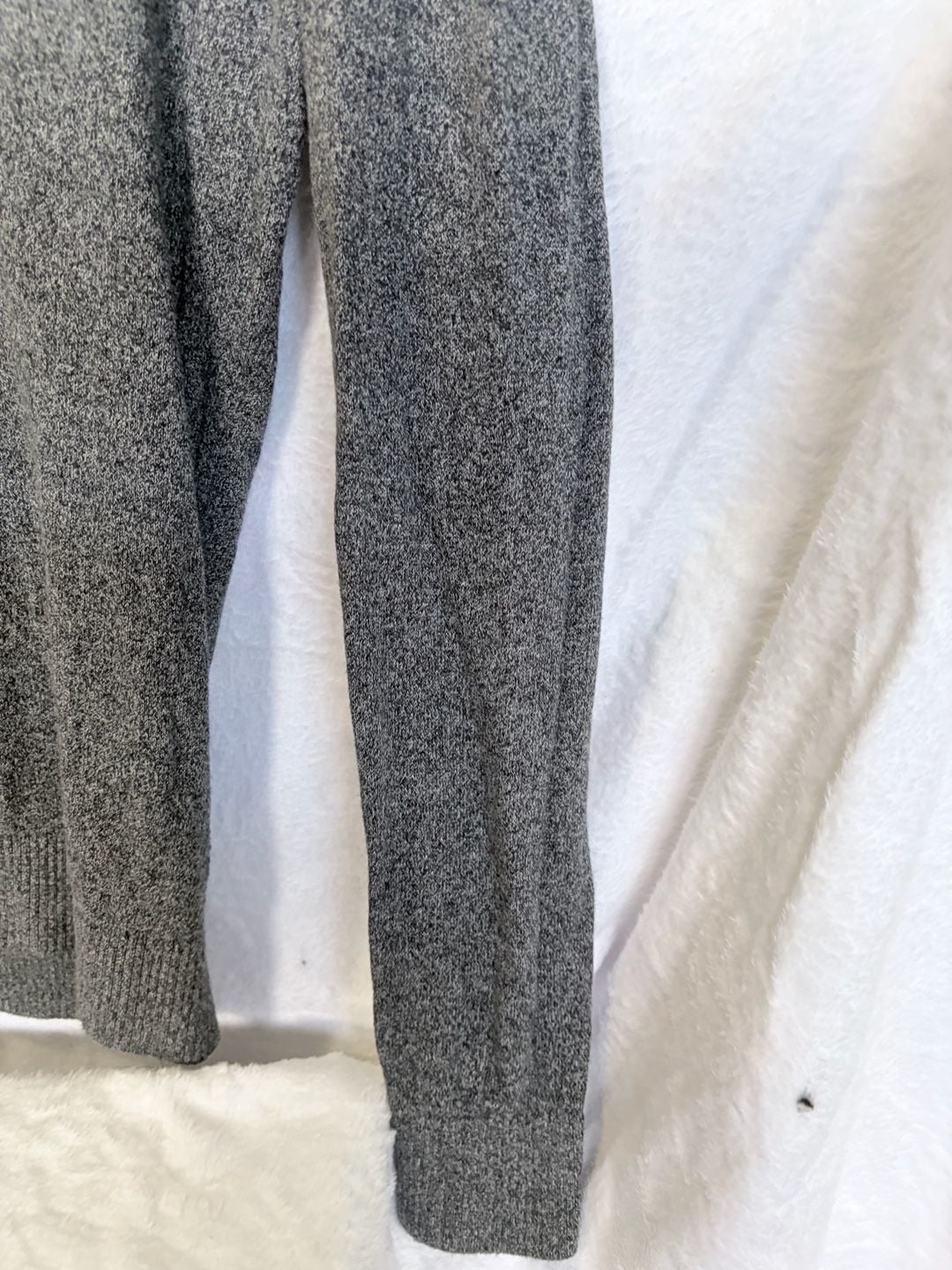Hollister Crew Neck Sweater Size S Gray Long Sleeve Logo 5