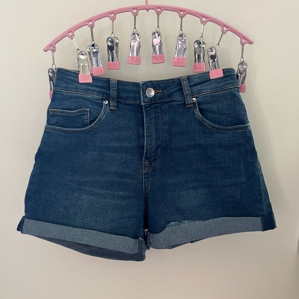 H&M Rolled Cuff Denim Shorts Size 4 Blue Dark Wash High Rise