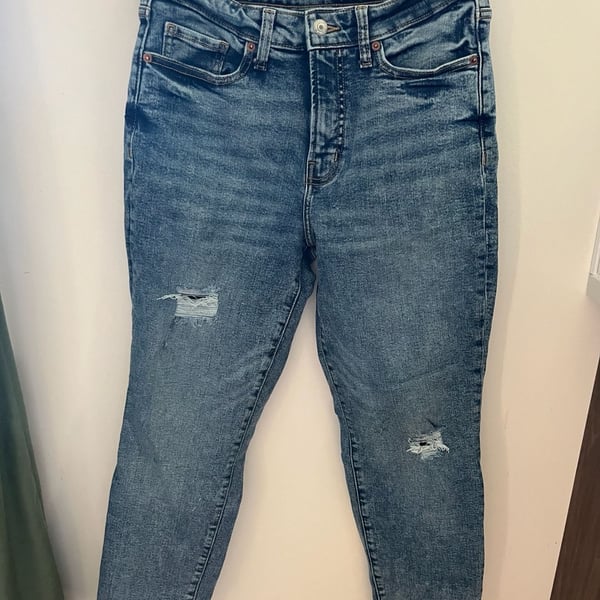 Old Navy O.G. Straight High-Rise Jeans Size 6 Acid Wash Distressed