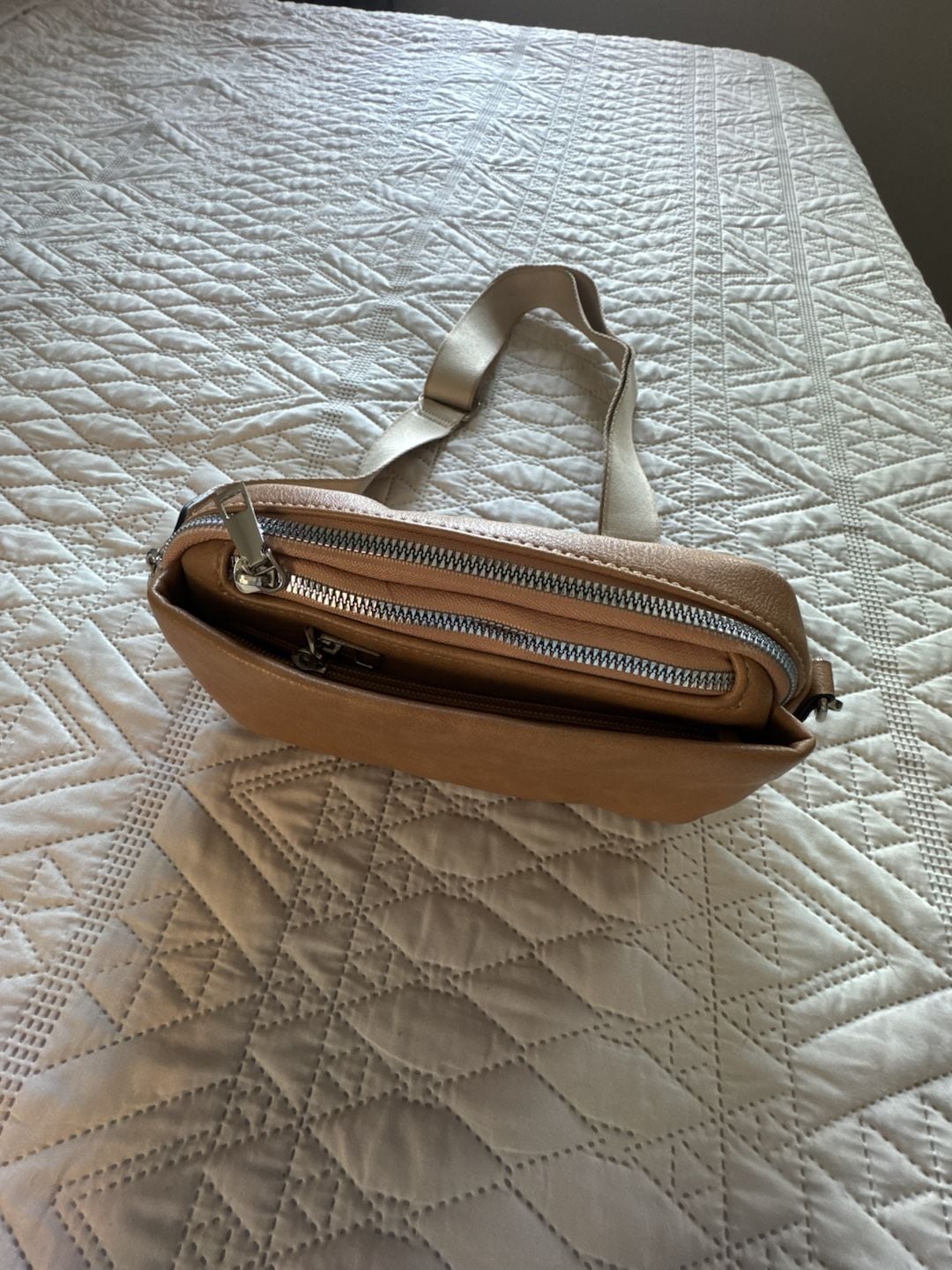 Women's Barrel Crossbody Bag - Brown 3