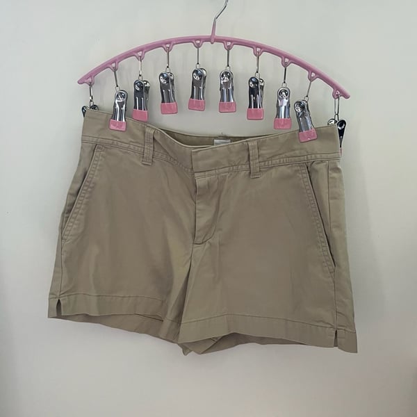 Mid Rise Khaki City Shorts