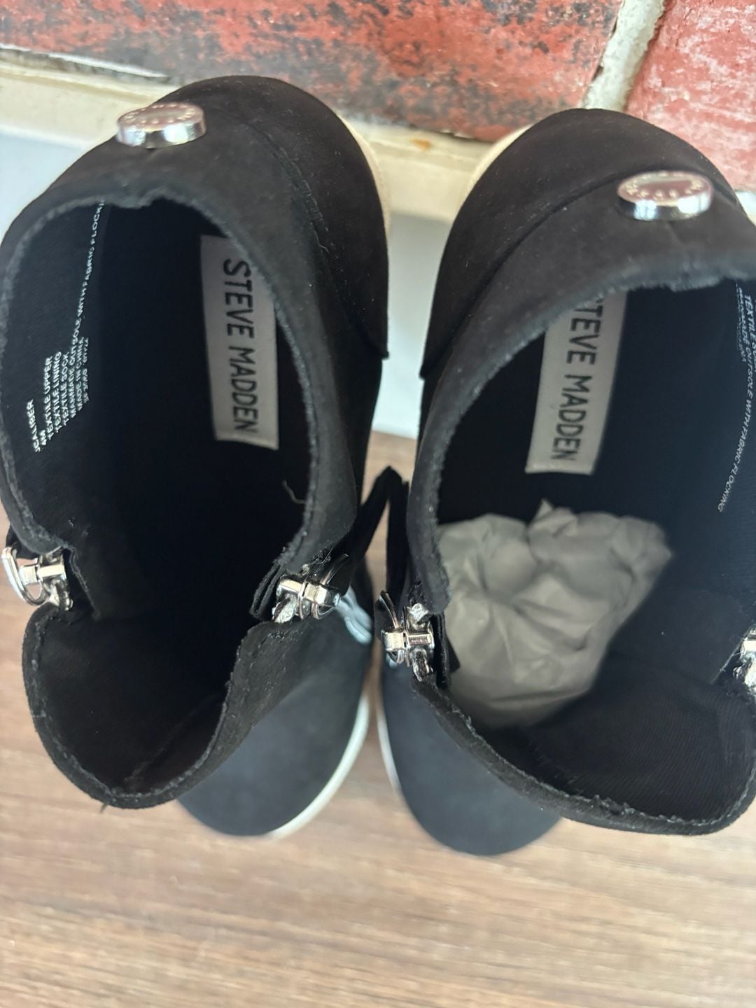 Steve Madden Jcaliber Size 4M Black Wedge Sneakers 4