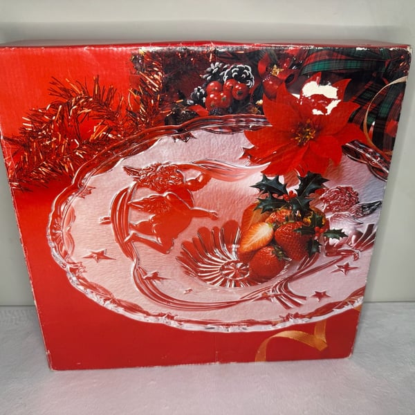 Mikasa Cherubs Centerpiece Bowl 13 1/2 Clear Glass
