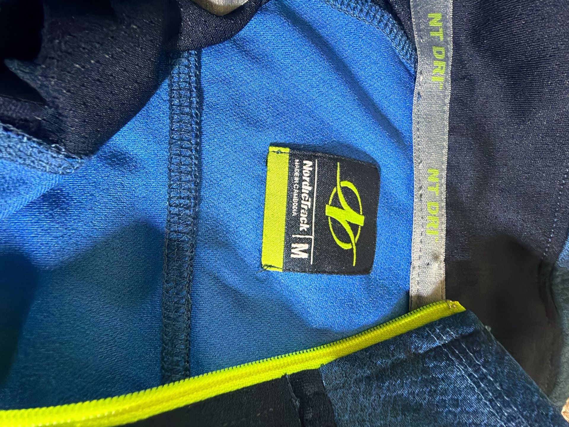 NordicTrack 1/4 Zip Pullover Size M Blue Athletic Shirt 4