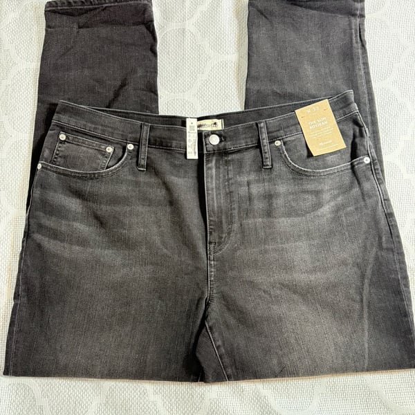 Madewell The Slim Boyjean Mid Rise Black Denim Jeans