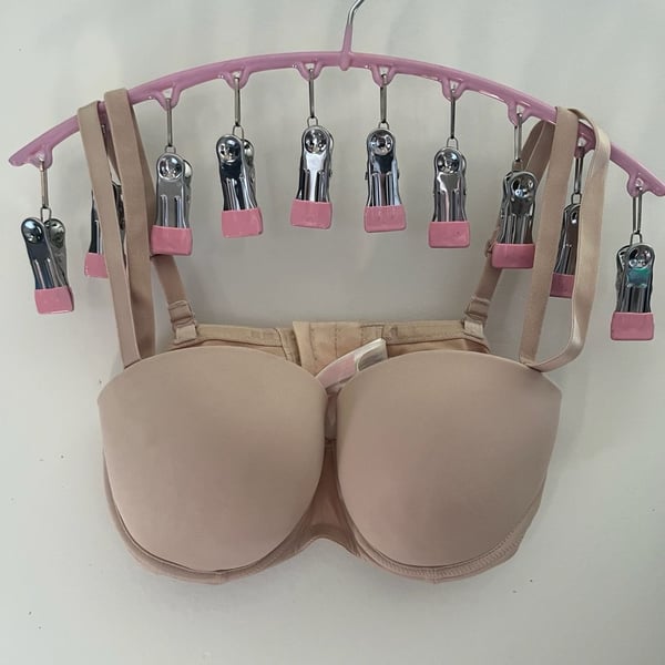 Optional Strapless PINK Victoria's Secret Bra Size 34D Nude Pink Underwire