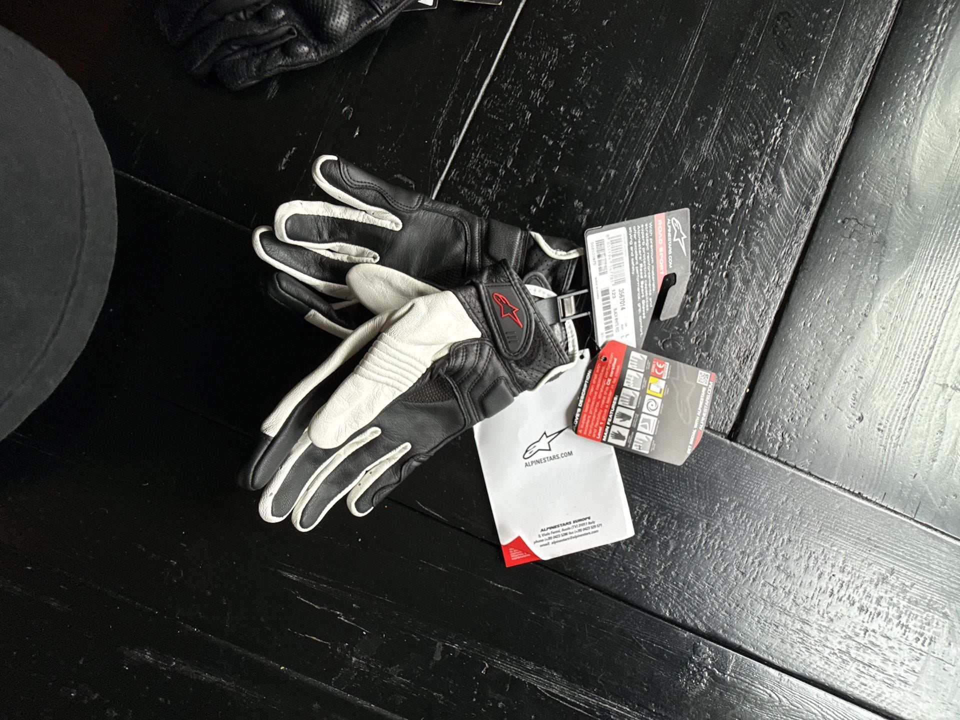 NWT! Alpinestars Celer V1 Leather Motorcycle Gloves Size L (Black White Red) 5