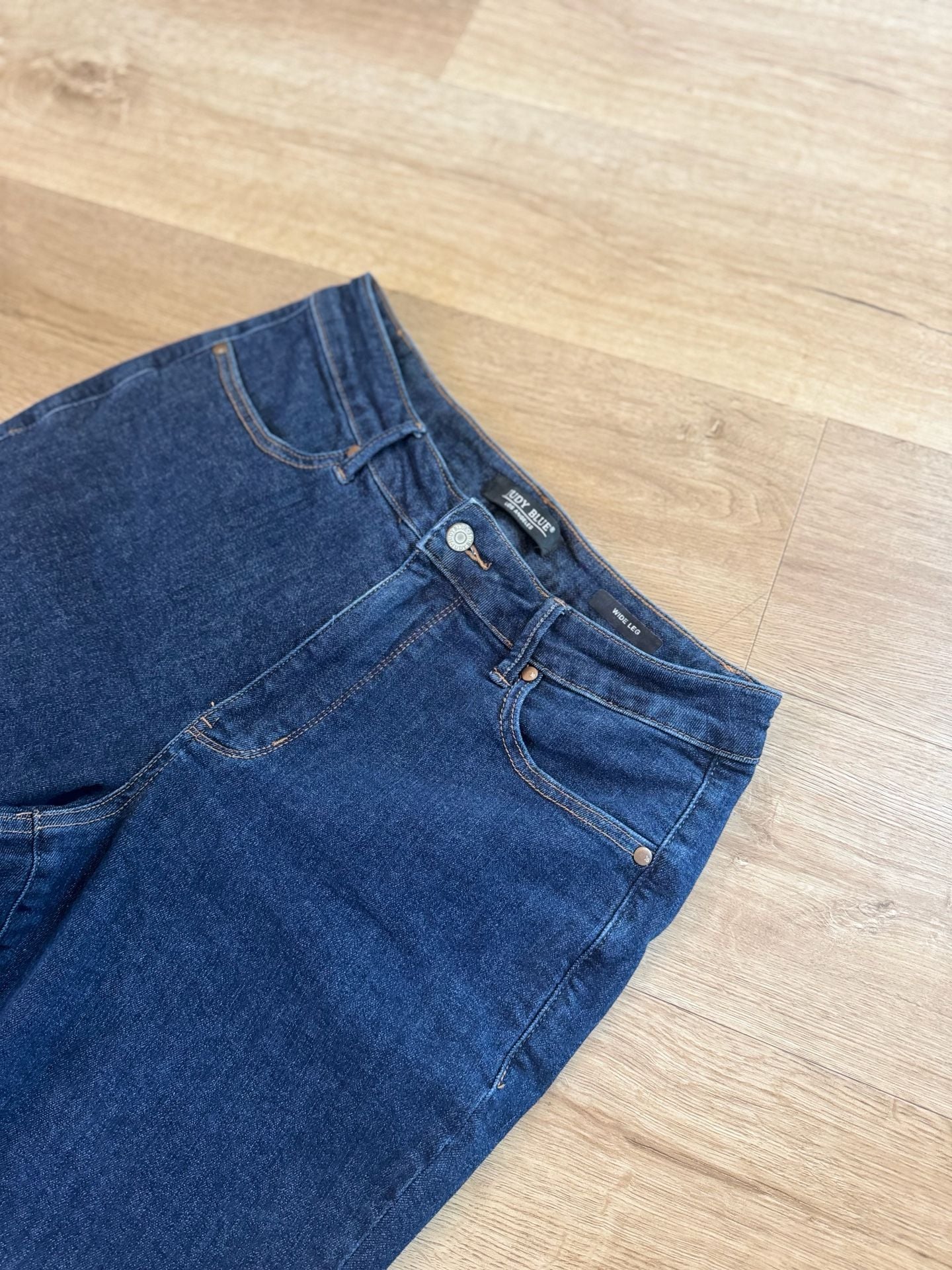 Judy Blue Wide Leg Jeans Size 14W Dark Wash Denim Cropped 3