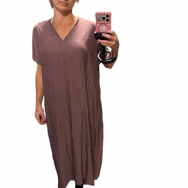 Grade & Gather V-Neck Dress Size S/M Mauve Textured Midi