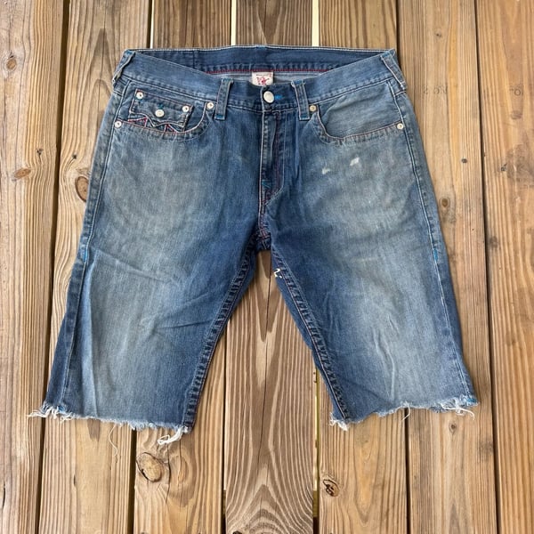 True Religion Cut Off Denim Shorts Size 36 Blue Distressed USA