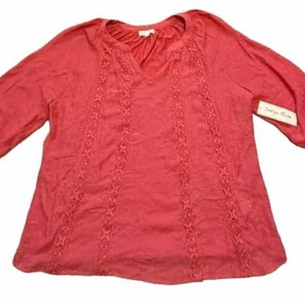 Indigo Rose Blouse Size 2X Red Lace Trim V-Neck 3/4 Sleeve