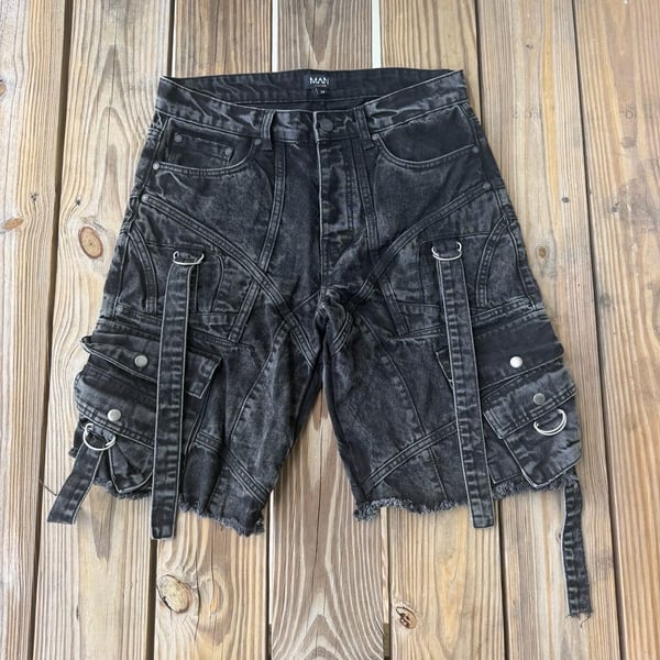 boohooMAN Denim Shorts Size 32 Black Strap Cargo Jorts