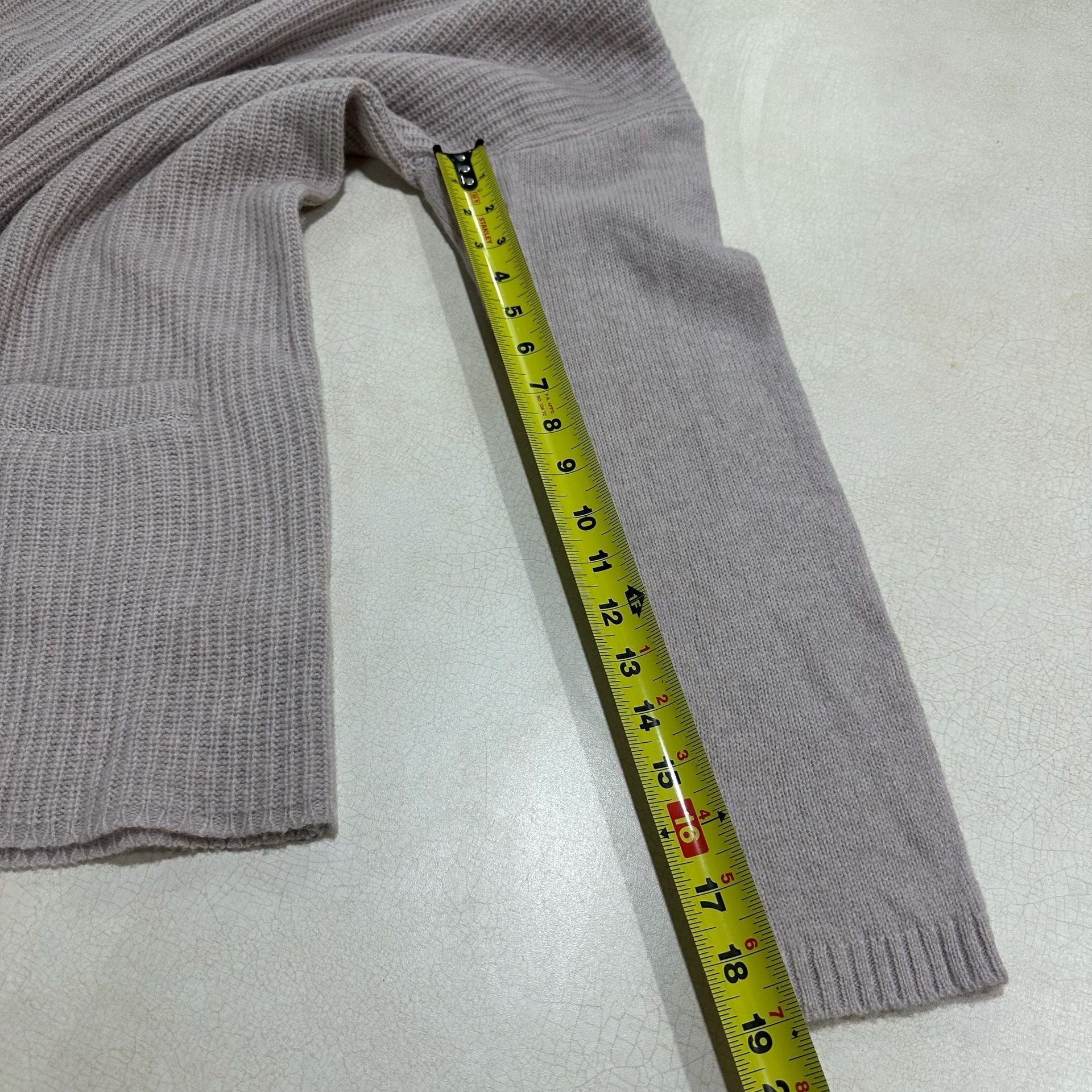Ellen Tracy Turtleneck Sweater Size XL Beige Pocket Ribbed Wool 9