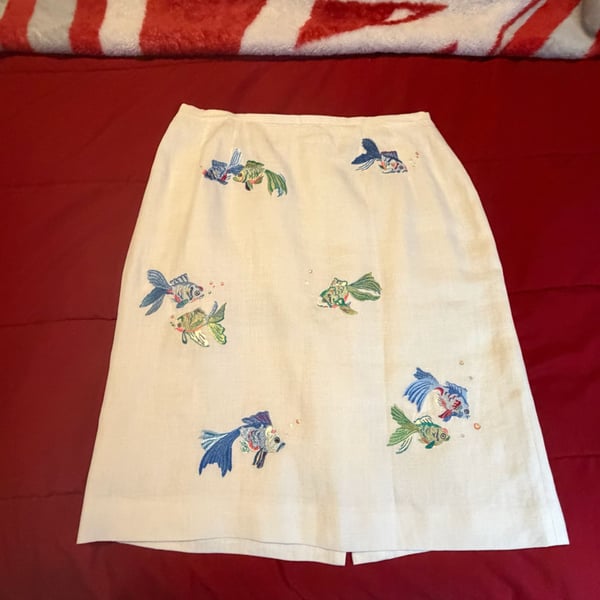 Talbots Irish Linen Skirt Size 8 Embroidered Fish