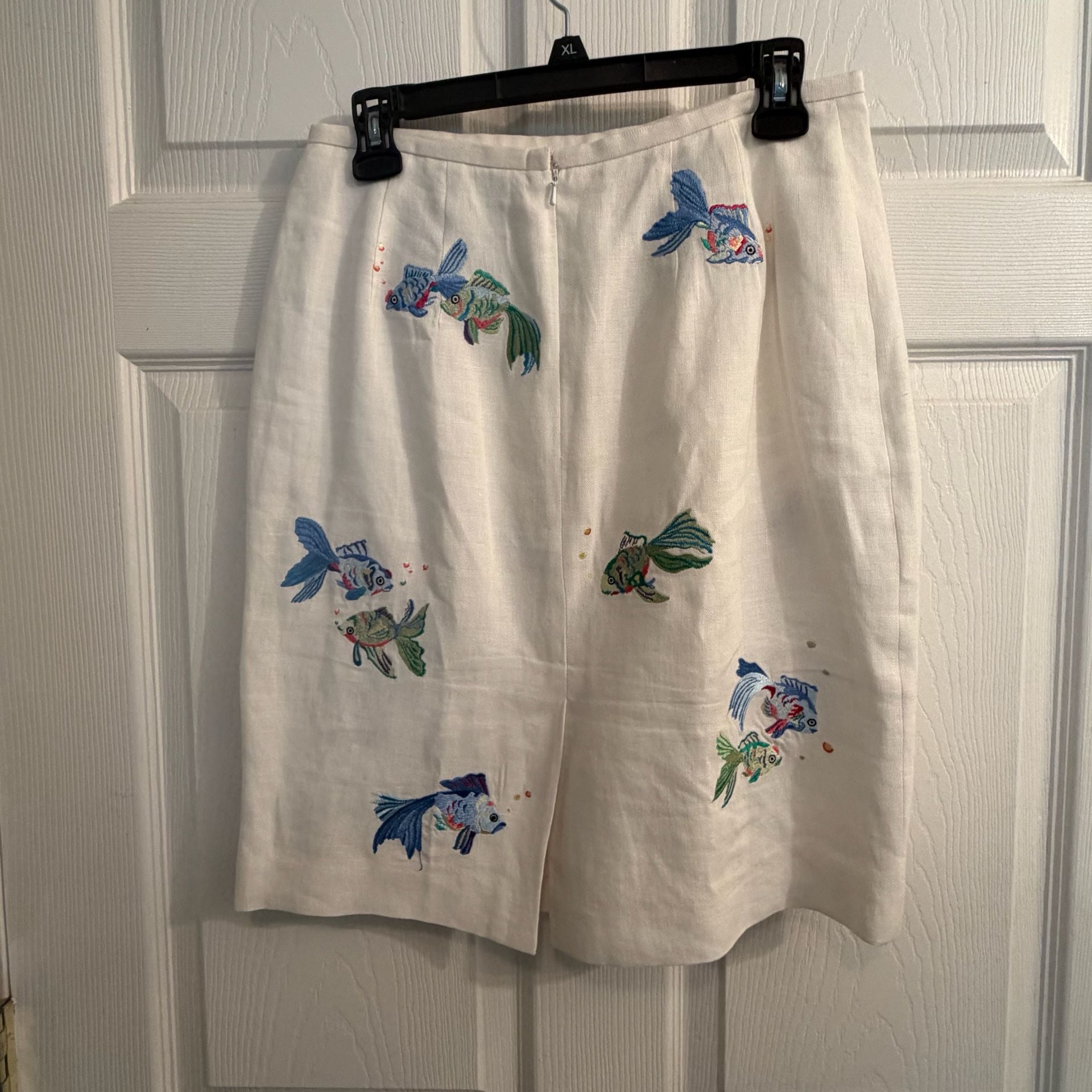 Talbots Irish Linen Skirt Size 8 Embroidered Fish 11