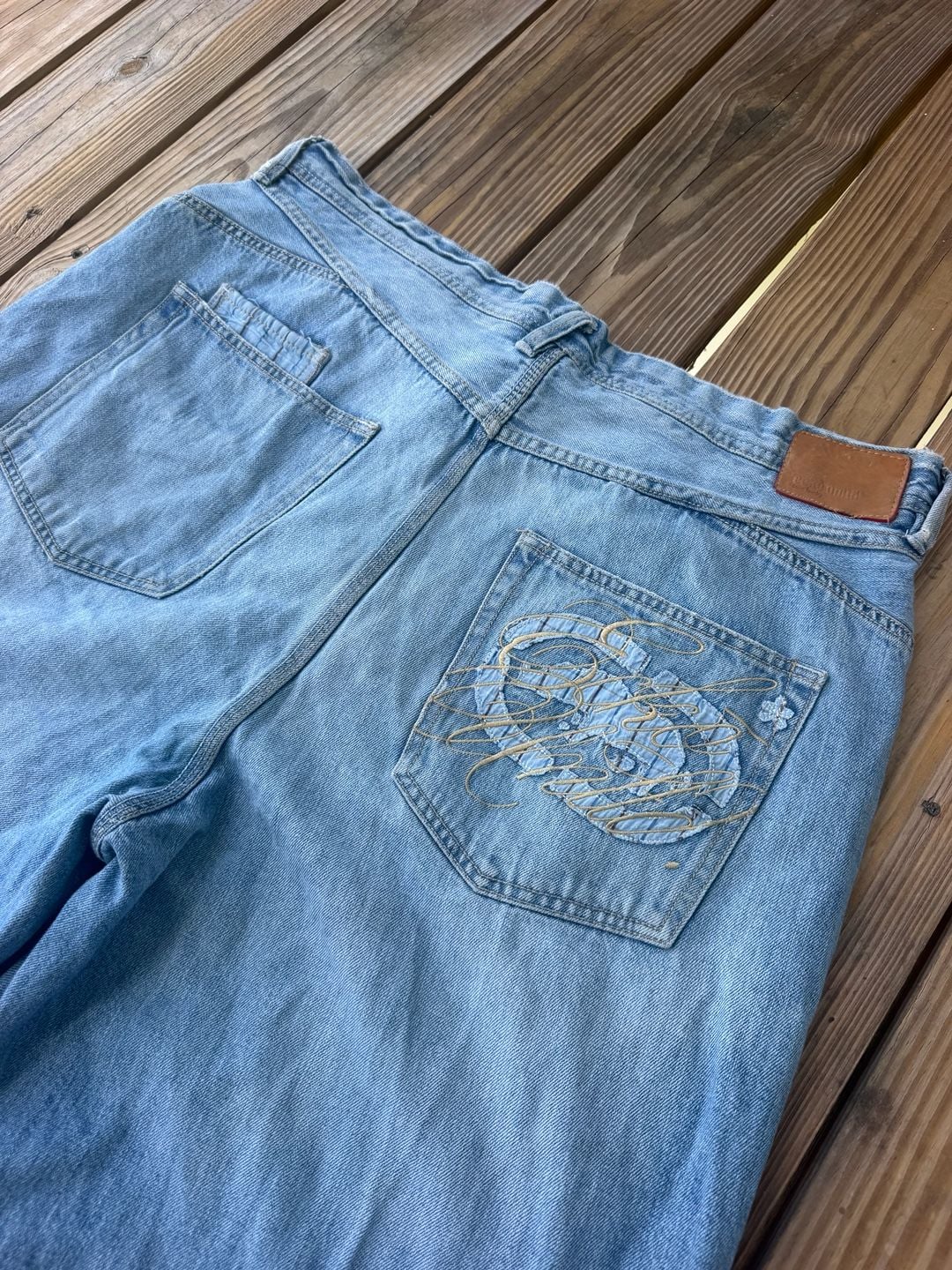 Product thumbnail 6