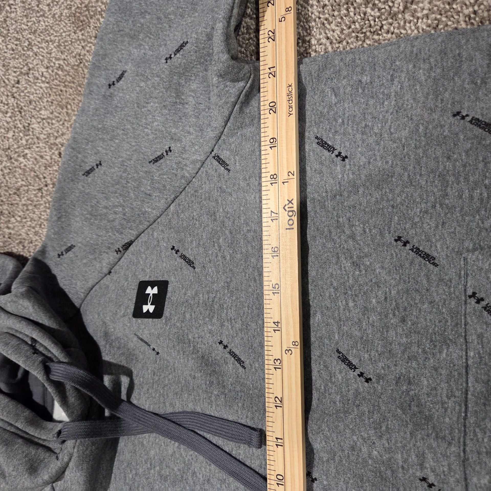Under Armour Rival Fleece Hoodie Size SM Gray All Over Print 10