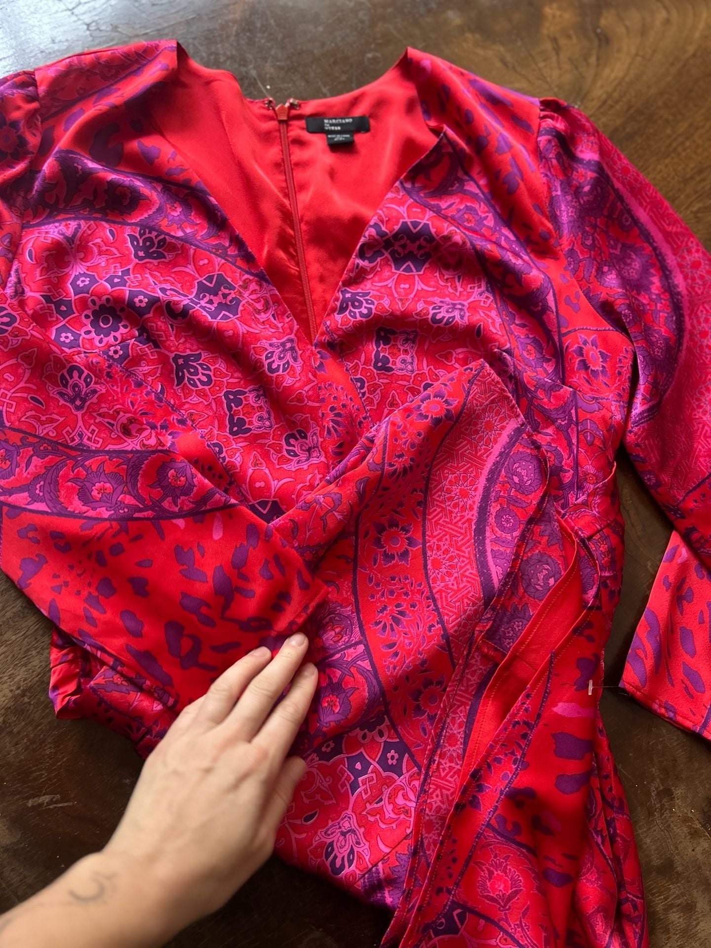 Marciano for Guess Dress Size L Red Purple Paisley Long Sleeve 8