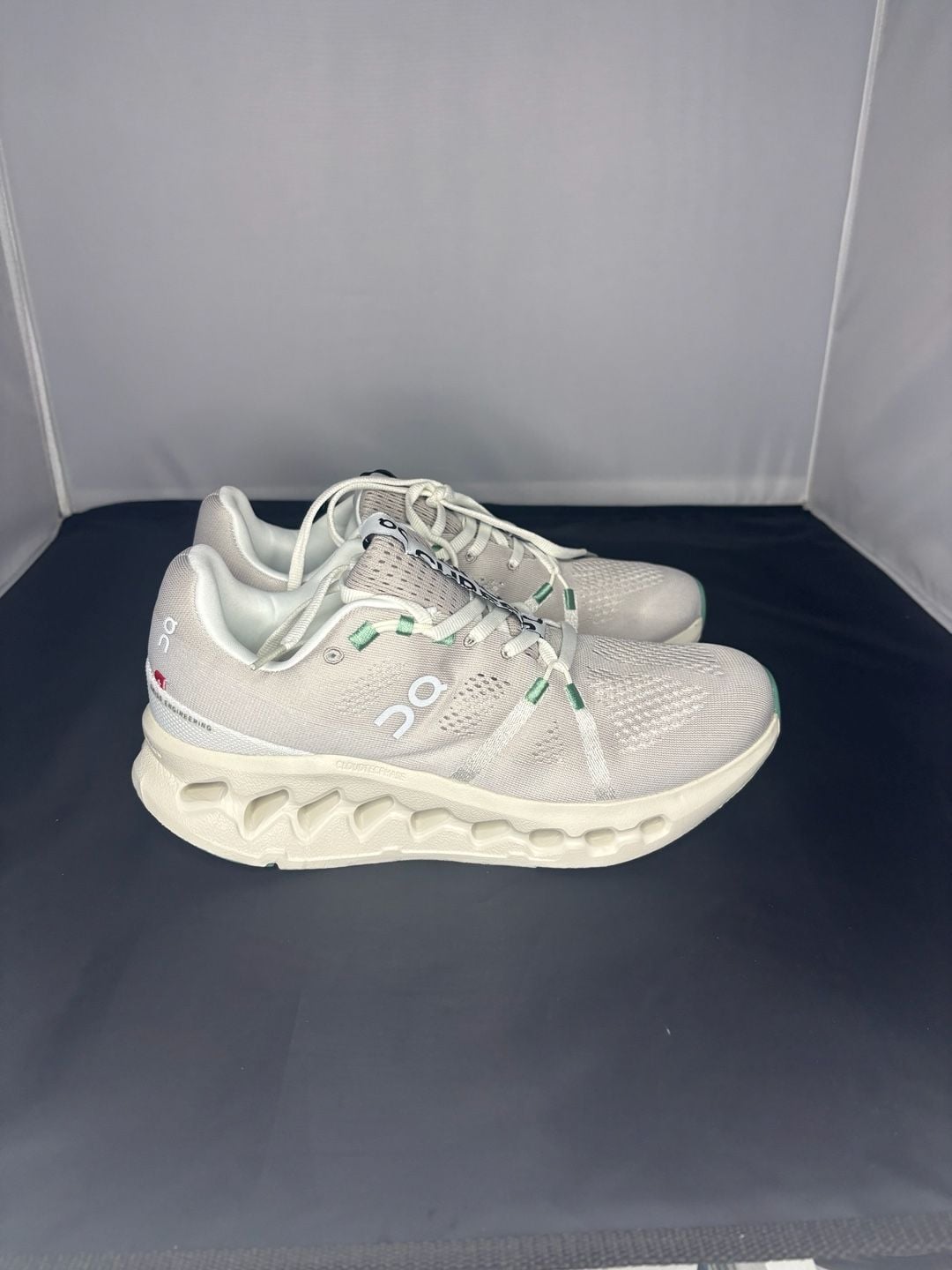 On Cloudsurfer Size 8M 9.5W Pearl Ivory 2