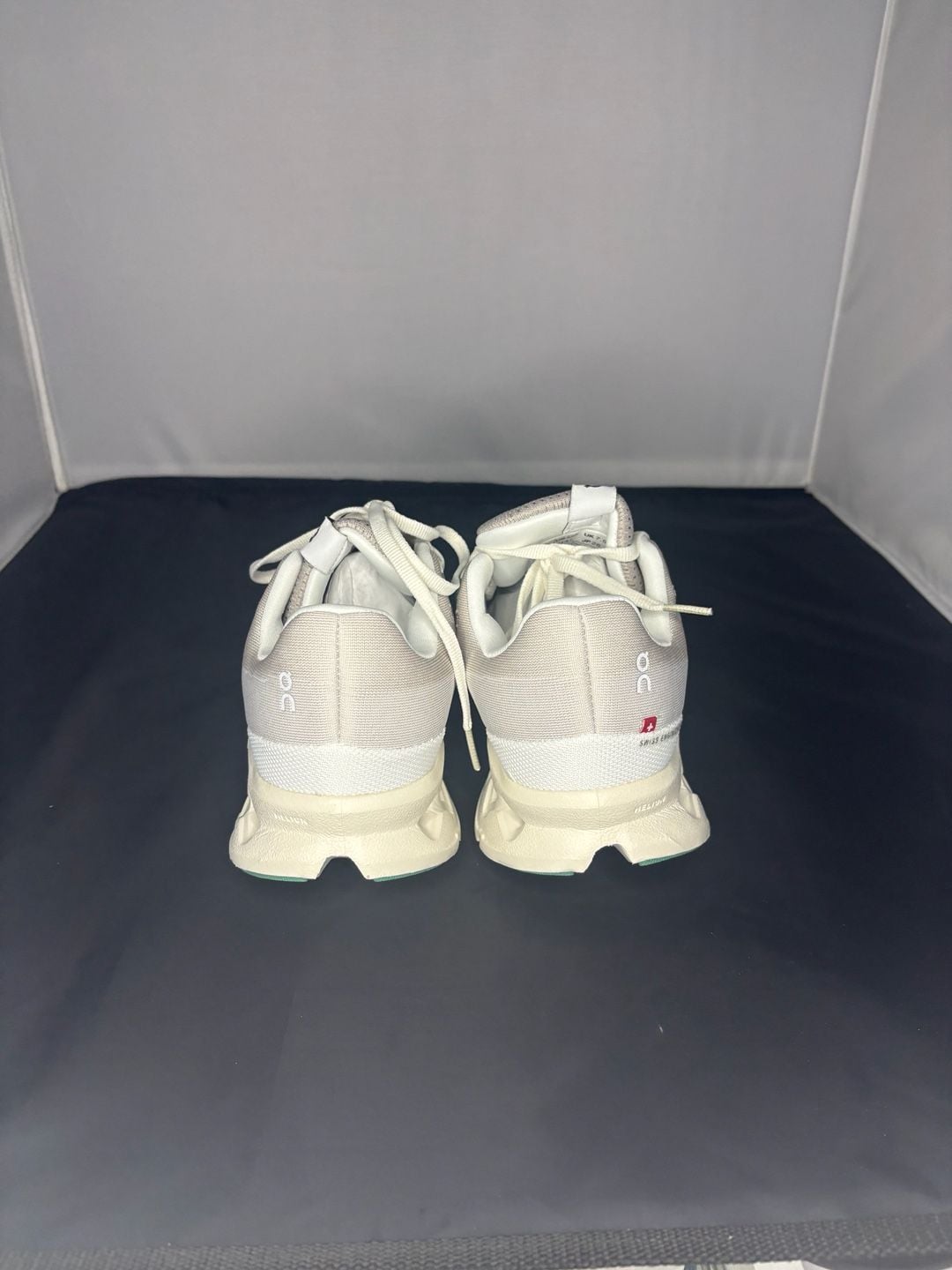 On Cloudsurfer Size 8M 9.5W Pearl Ivory 4
