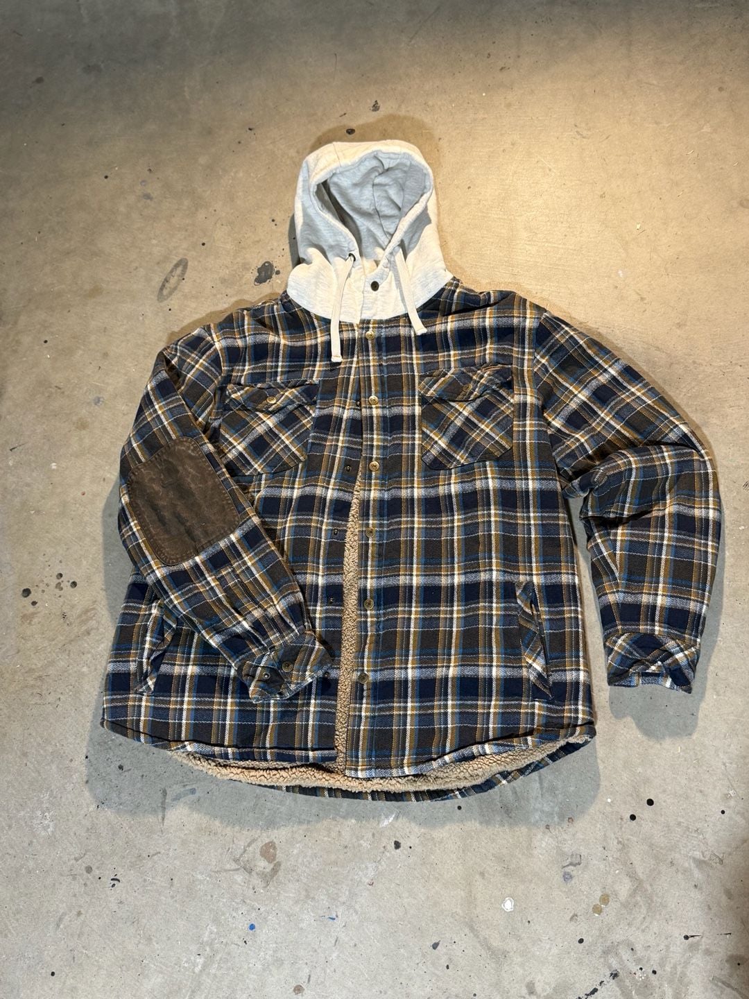 Legendary Whitetails Camp Night Hooded Flannel Size 2XL Plaid Sherpa Lined 2