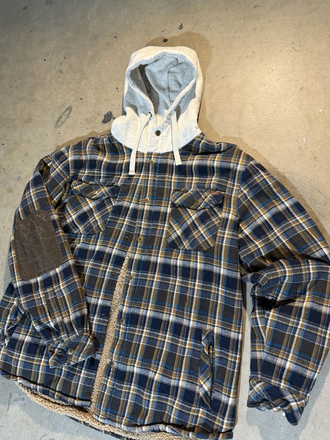 Legendary Whitetails Camp Night Hooded Flannel Size 2XL Plaid Sherpa Lined 3