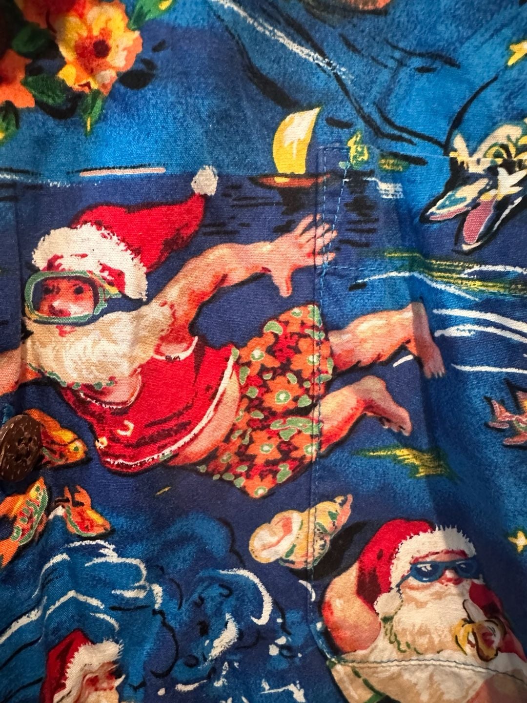 Max Boxxer Surfing Santa Hawaiian Shirt Size L Blue Christmas Aloha 4