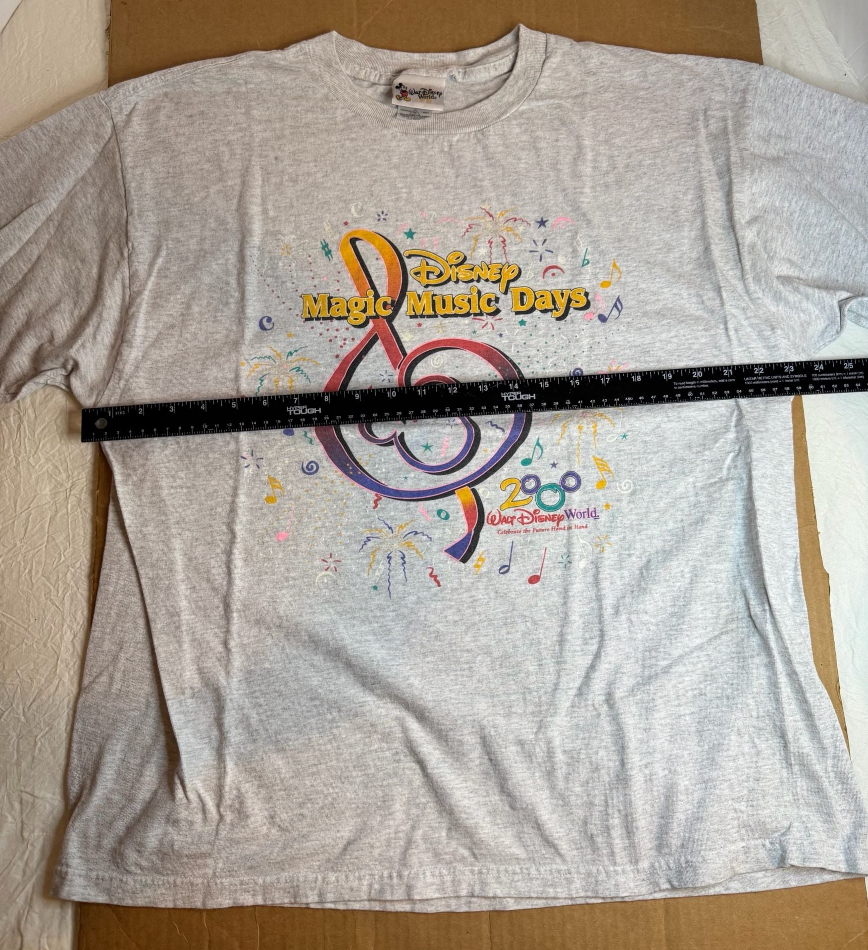 Vintage Disney Magic Music Days 2000 Size XL Grey T-Shirt 7