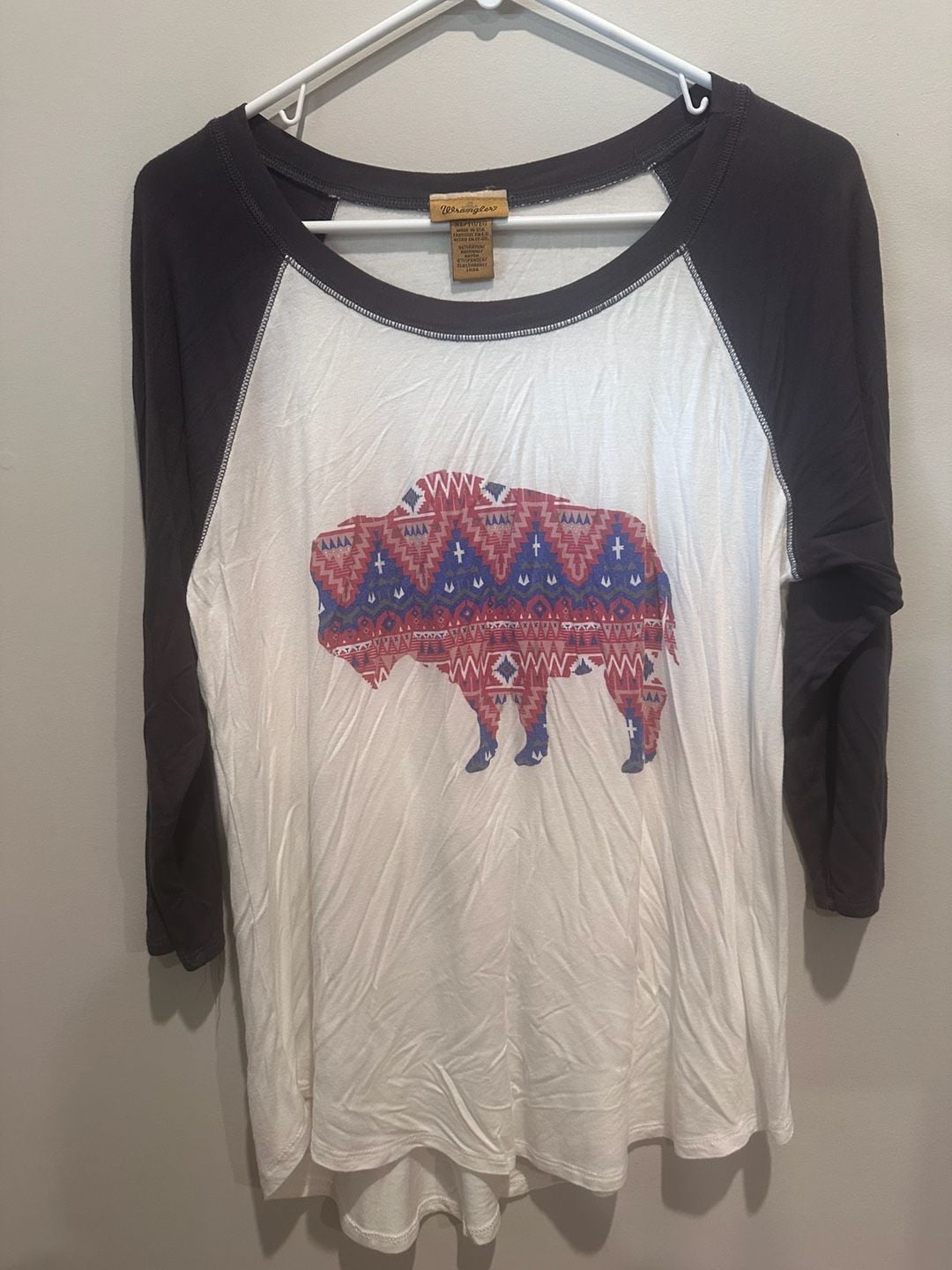 Wrangler Southwestern Buffalo Raglan 3/4 Sleeve Shirt 2