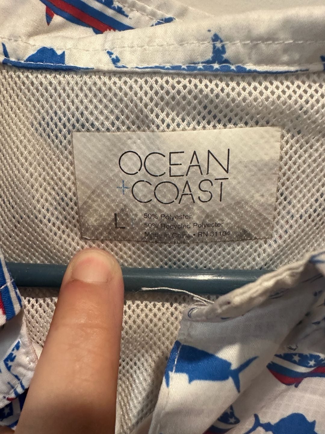 Ocean Coast Patriotic Fish Fishing Shirt Size L White Red Blue 3