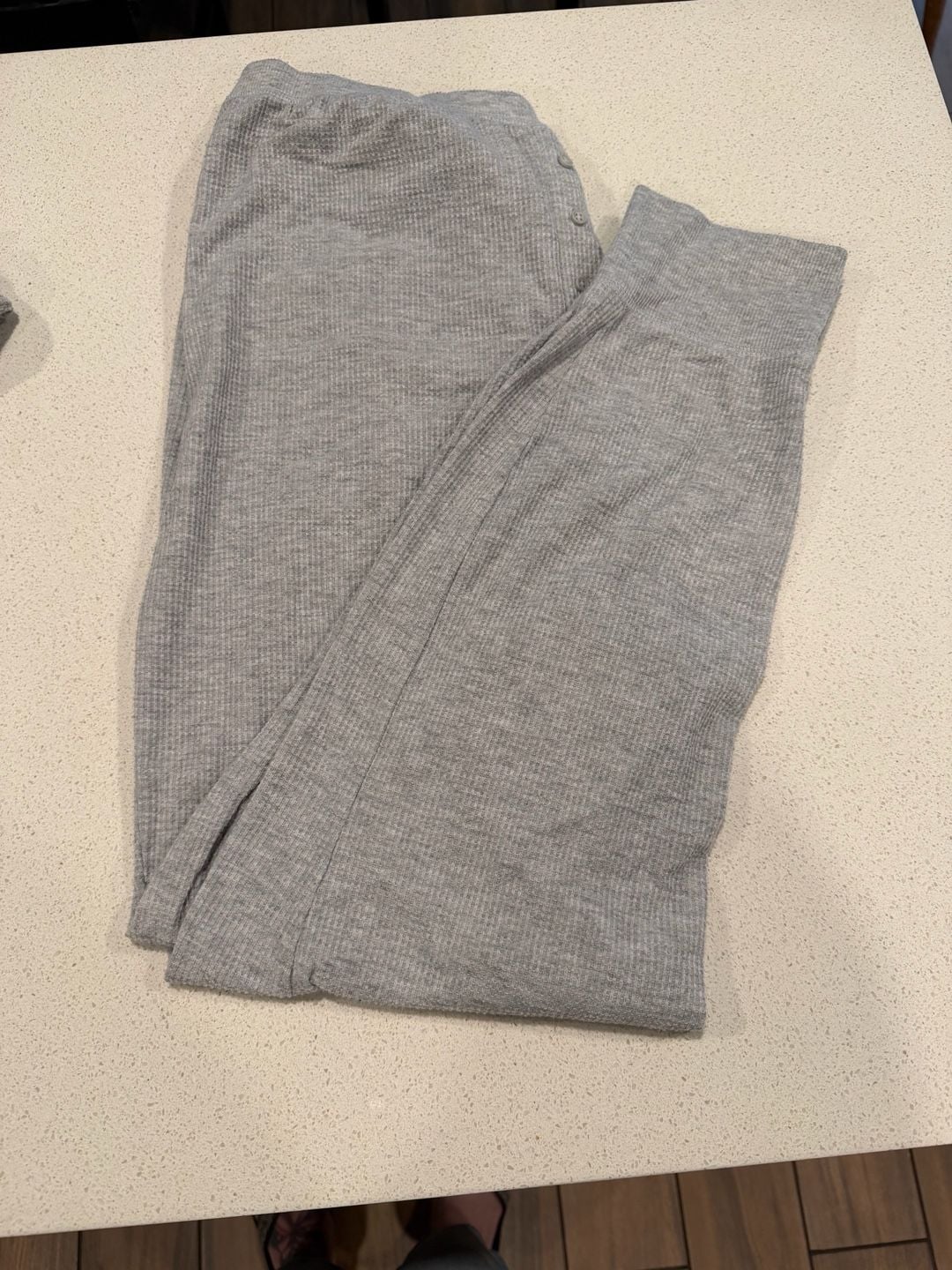 Sonoma Goods for Life Women’s XL Gray Thermal Waffle Knit Pajama Set Long Sleeve 2