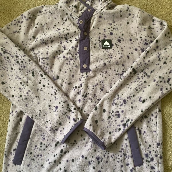 Burton Hearth Fleece Pullover Size L Purple Splatter Snap