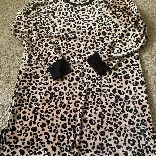 Kate Spade Leopard Sleep Shirt Size XL