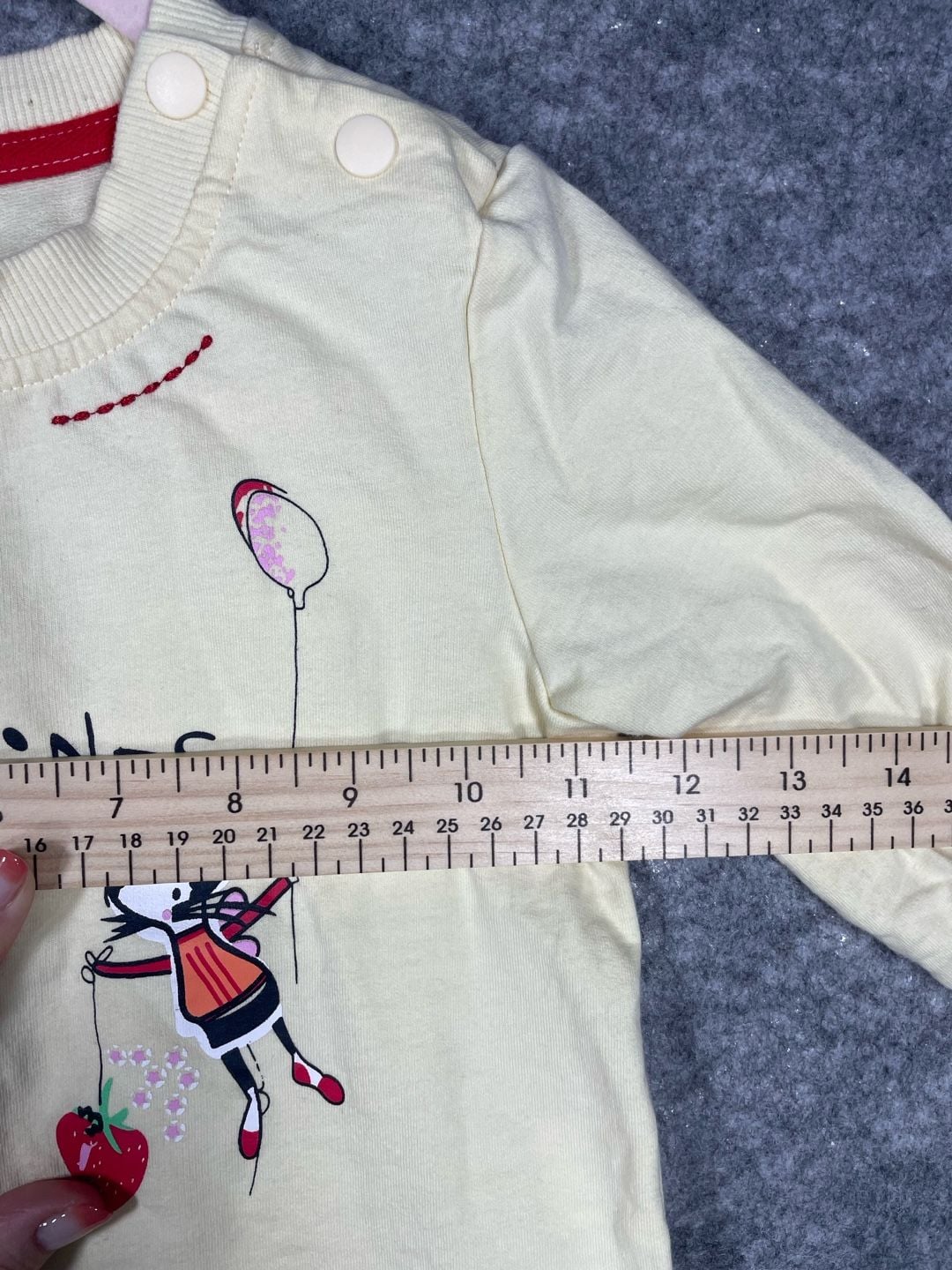 Unbranded A Tiny Piece of Loveliness Cartoon Sweatshirt Apricot 13
