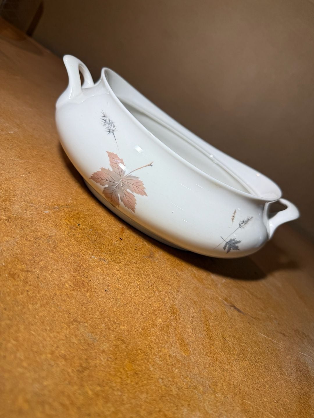 Royal Doulton Tumbling Leaves T.C. 1004 Covered Vegetable Serving Dish 1