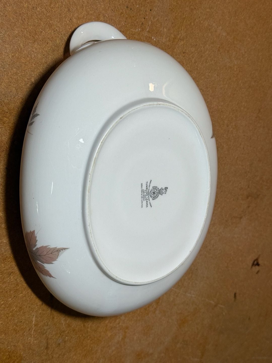 Royal Doulton Tumbling Leaves T.C. 1004 Covered Vegetable Serving Dish 10