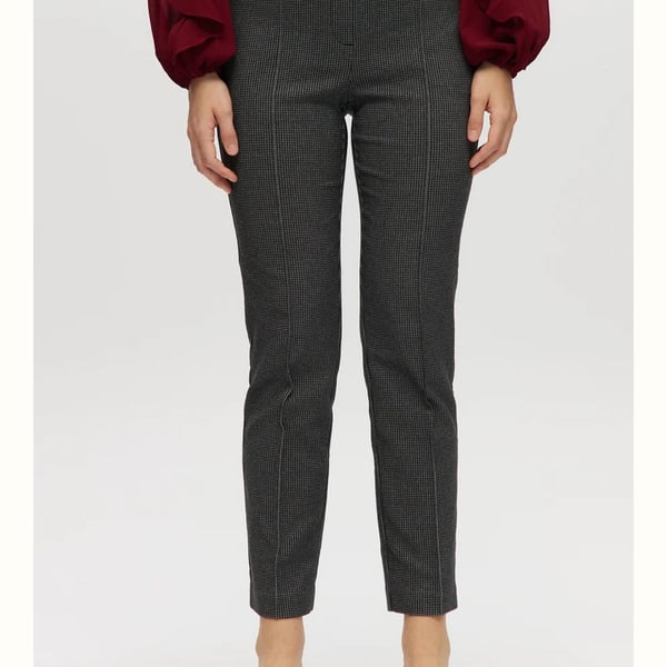 Hilary Radley Pull-On Pant Size XL Houndstooth Tummy Control