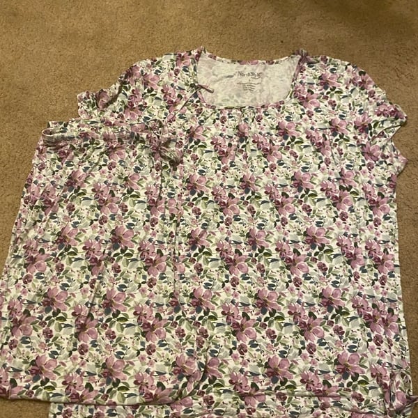 NorthStyle Pajama Set Size L Pink Floral Bamboo Rayon Short Sleeve
