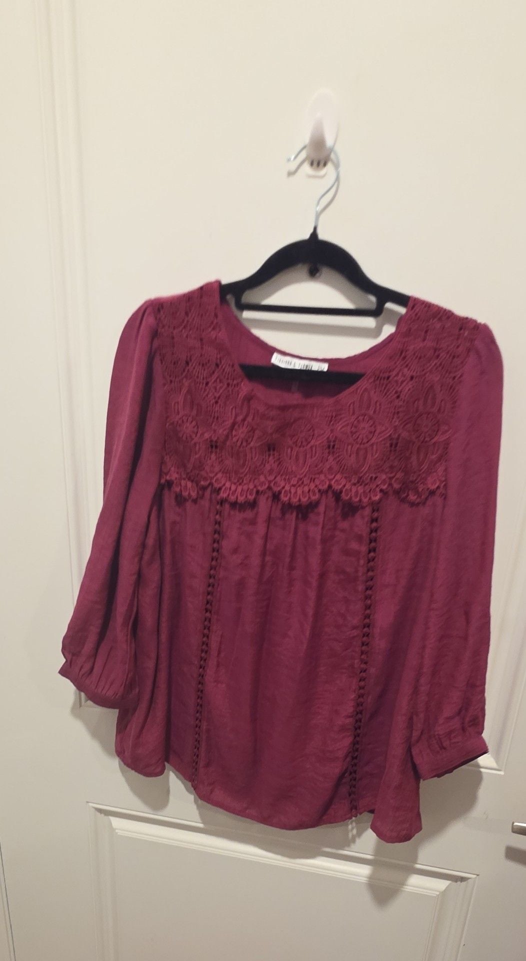 Figueroa & Flower Blouse Size PM Burgundy Crochet Lace 2