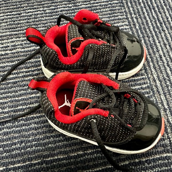 Jordan 3C Black Red Sneakers
