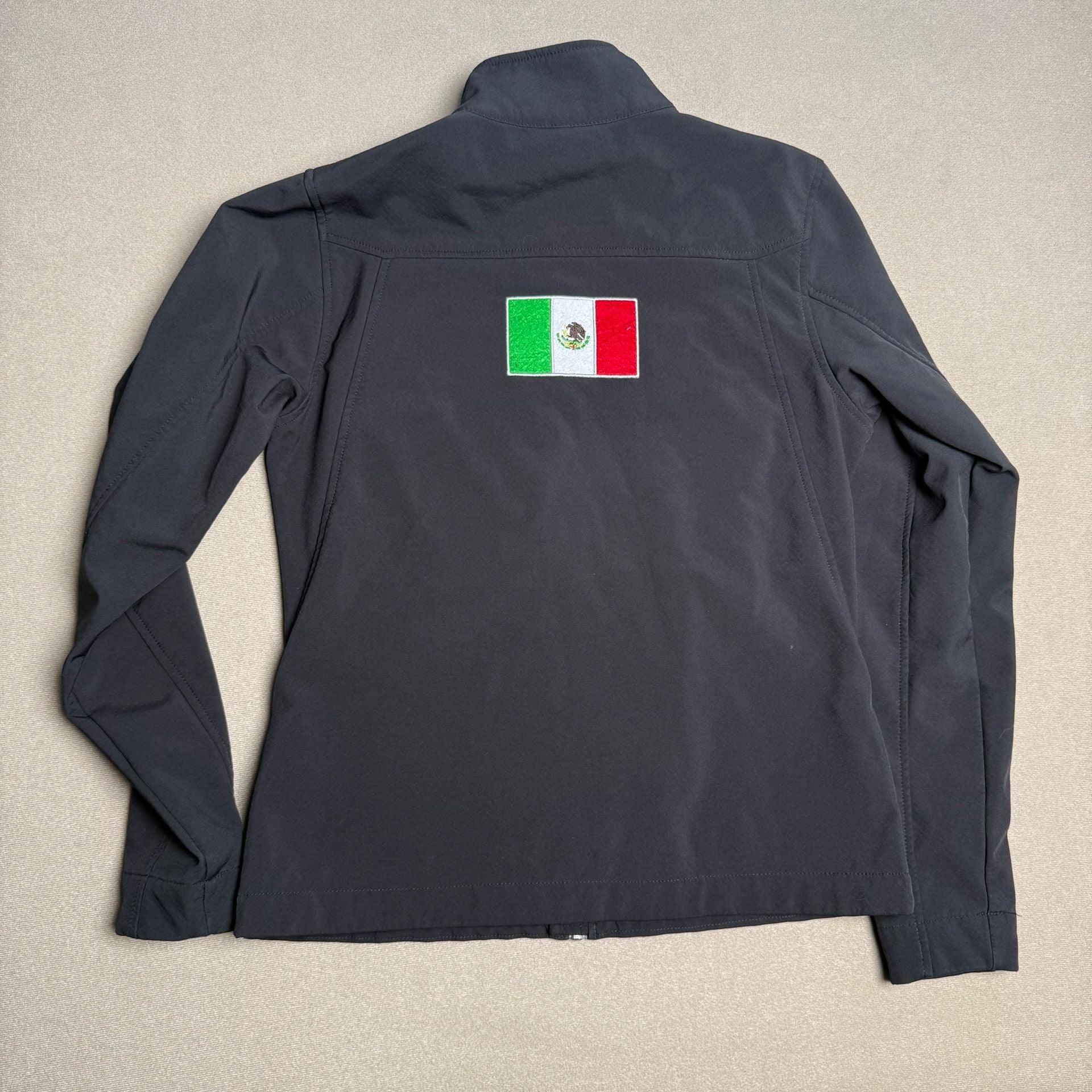 Product thumbnail 4